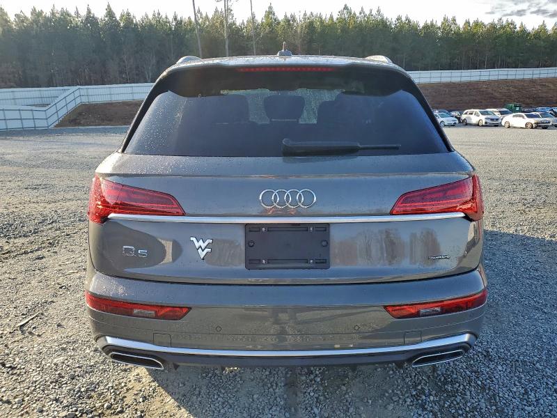 Фото 6 - AUDI Q5