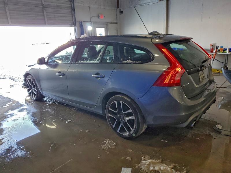 Фото 2 - VOLVO V60