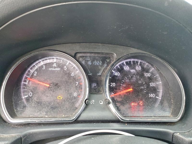 Фото 9 - NISSAN VERSA