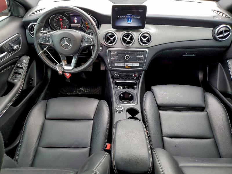 Фото 8 - MERCEDES-BENZ GLA-CLASS