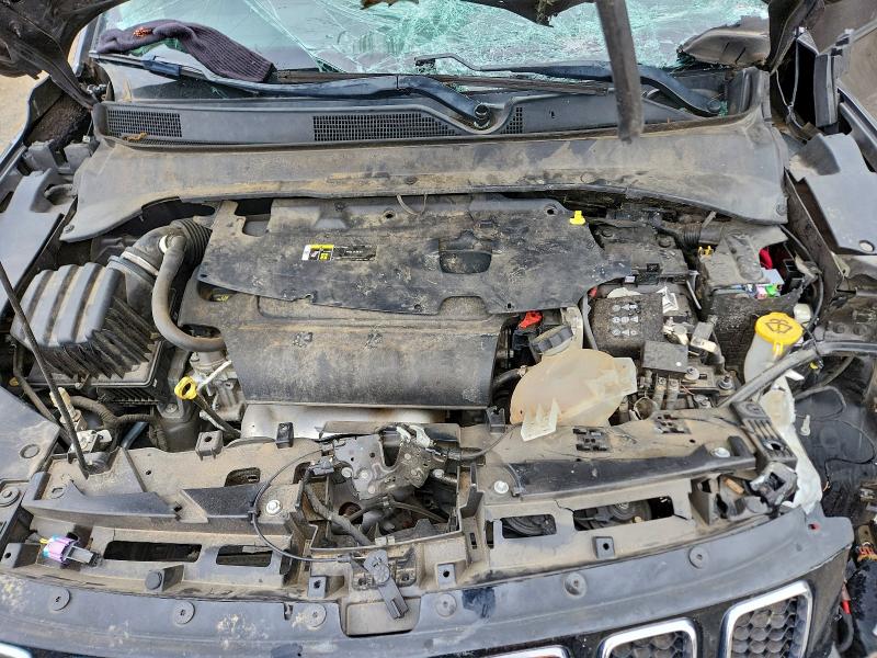 Фото 11 - JEEP COMPASS