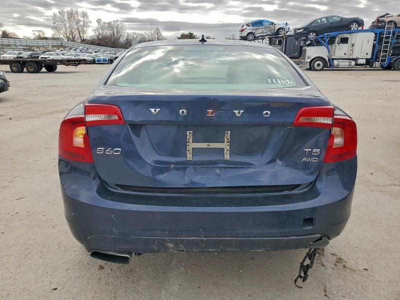 Фото 6 - VOLVO S60