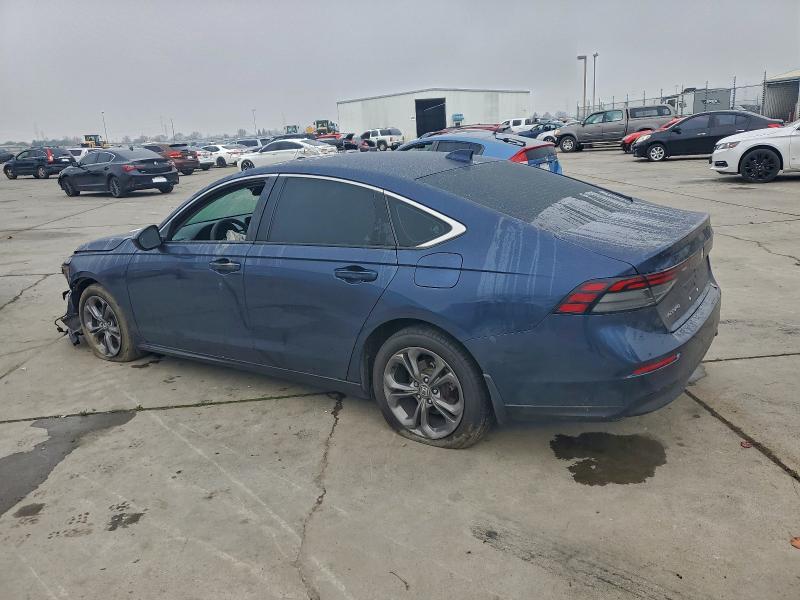 Фото 2 - HONDA ACCORD