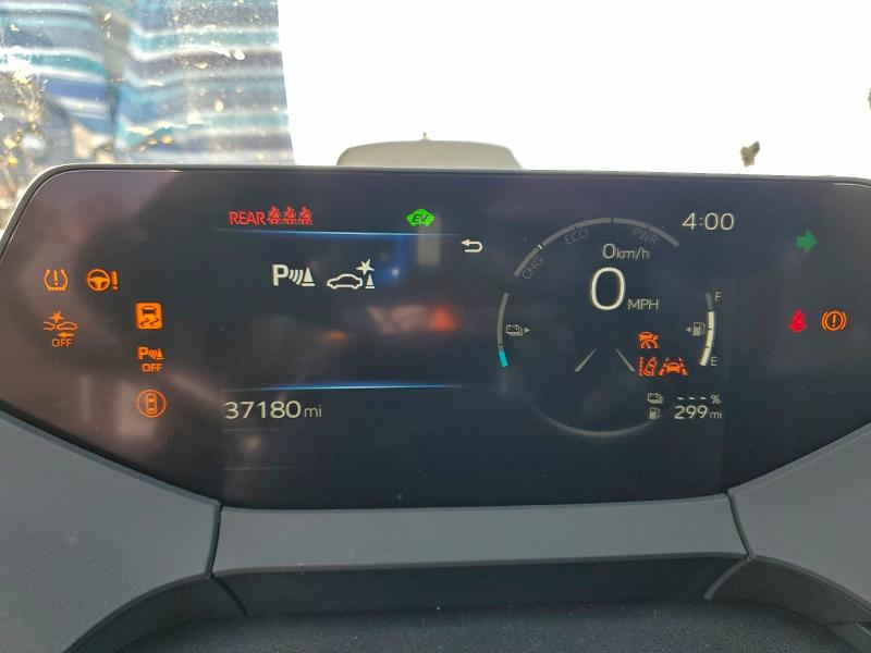 Фото 9 - TOYOTA PRIUS