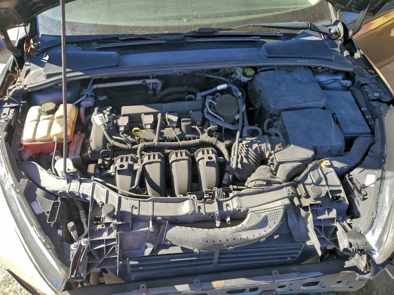 Фото 11 - FORD FOCUS