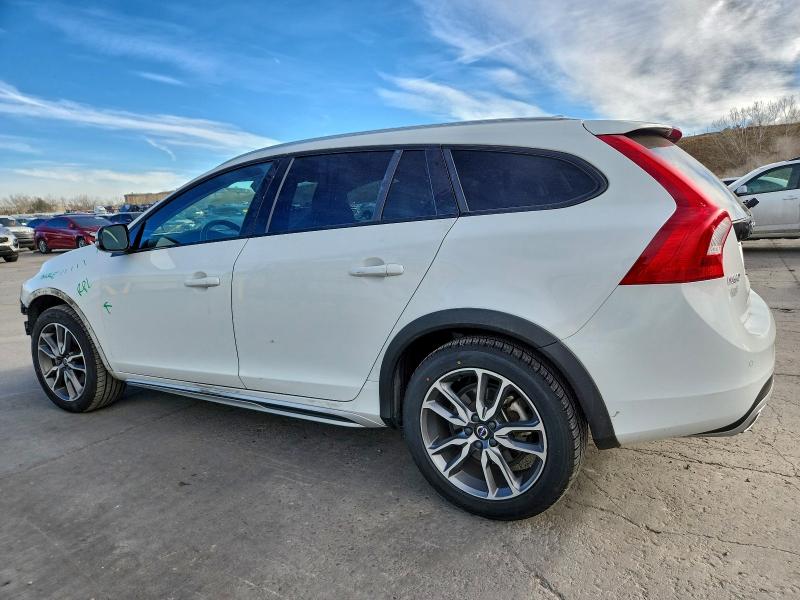 Фото 2 - VOLVO V60