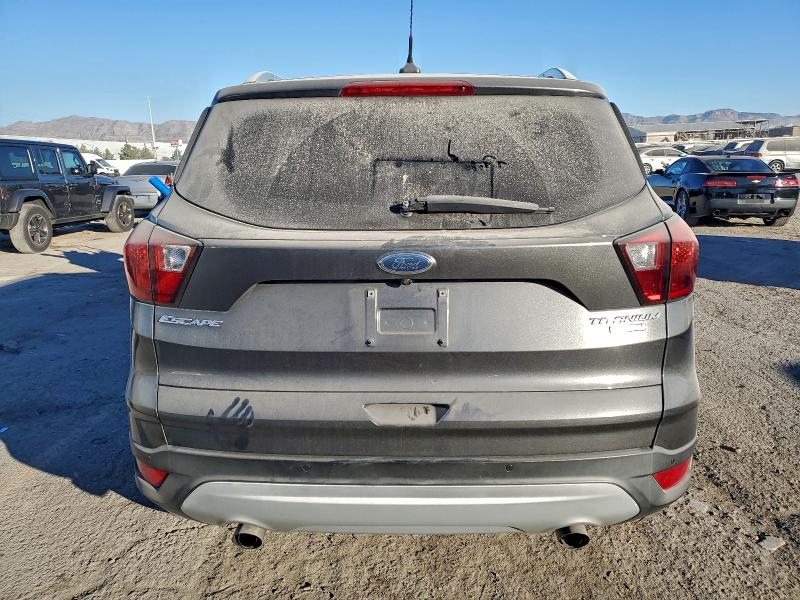 Фото 6 - FORD ESCAPE