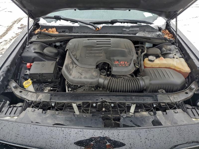 Фото 11 - DODGE CHALLENGER