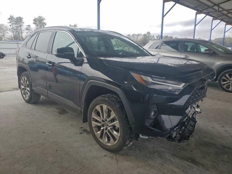 Фото 4 - TOYOTA RAV4