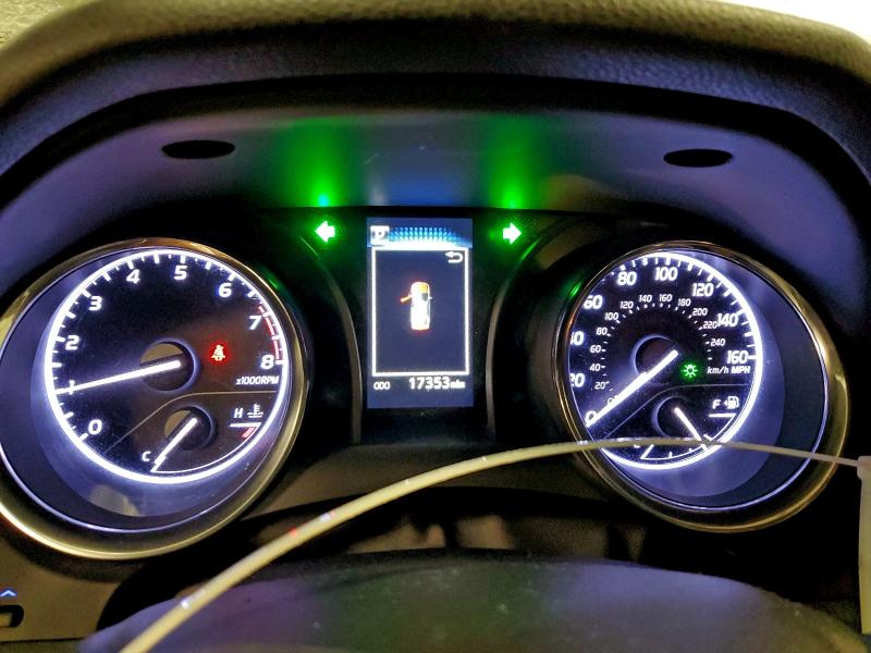 Фото 9 - TOYOTA CAMRY