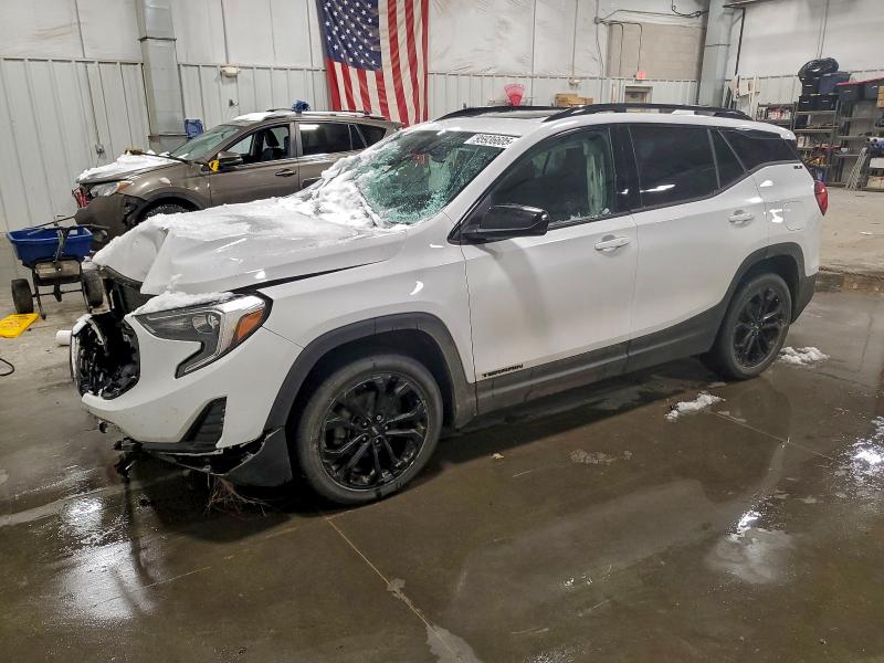 Фото 1 - GMC TERRAIN