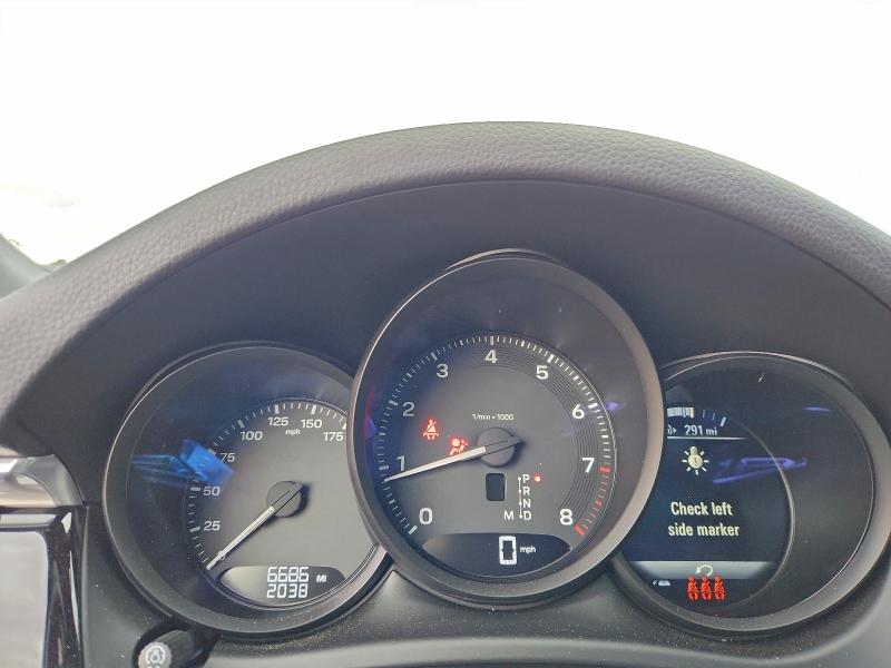 Фото 9 - PORSCHE MACAN BASE