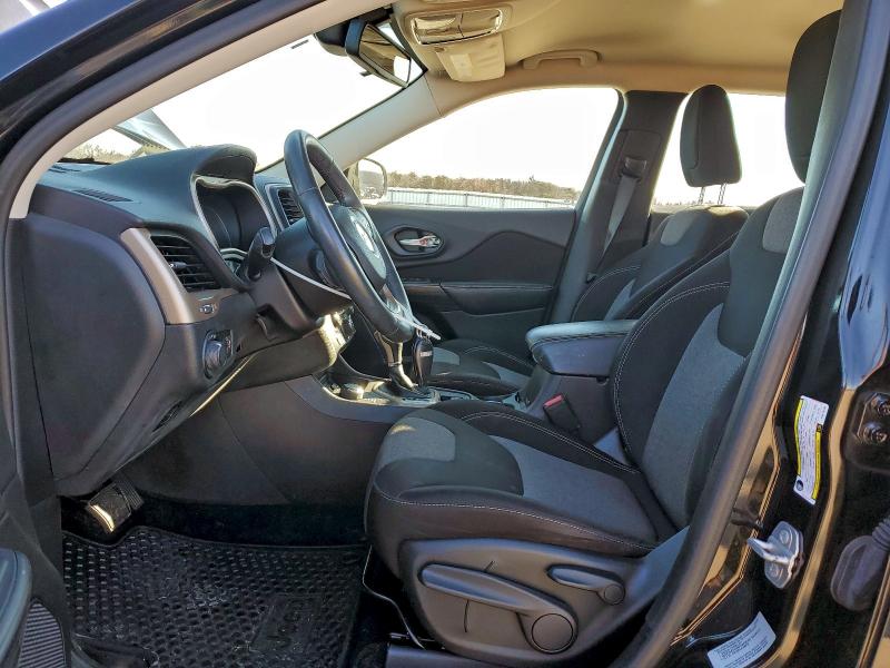 Фото 7 - JEEP GRAND CHER