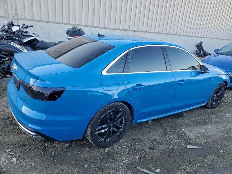 Фото 3 - AUDI A4