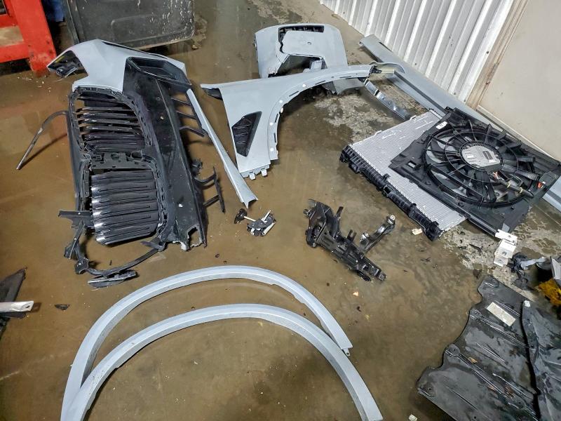 Фото 12 - BMW X5