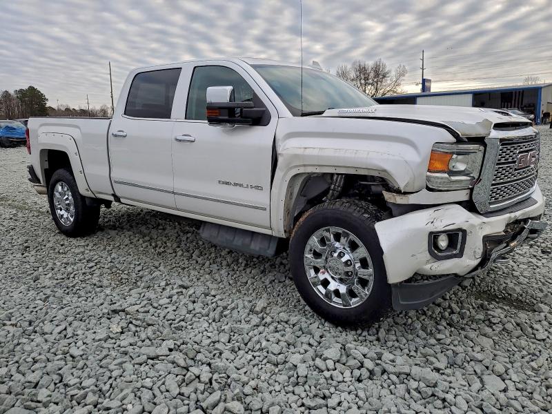 Фото 4 - GMC SIERRA