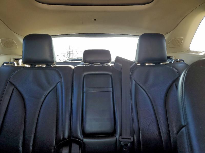 Фото 10 - LINCOLN MKZ