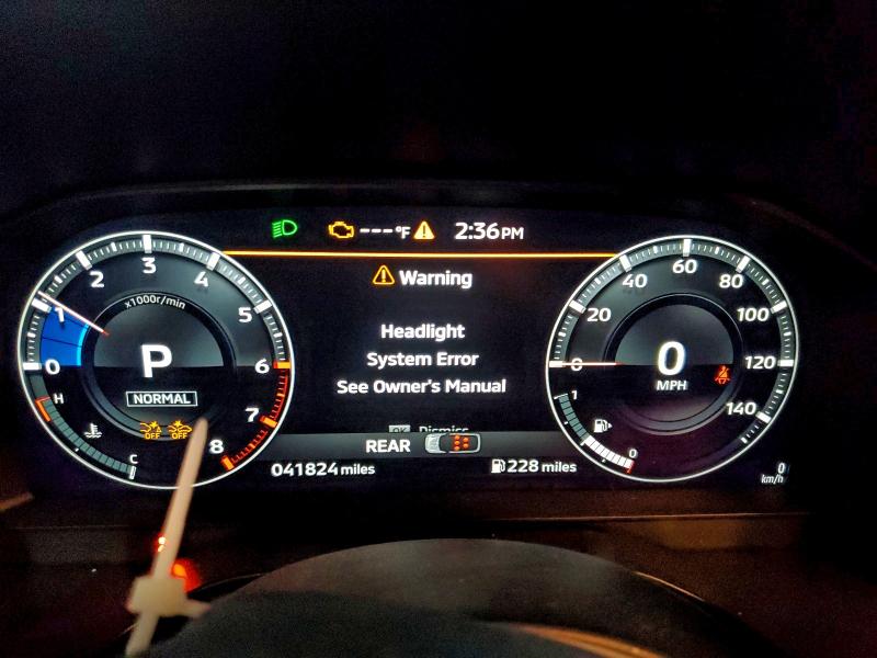 Фото 9 - MITSUBISHI OUTLANDER