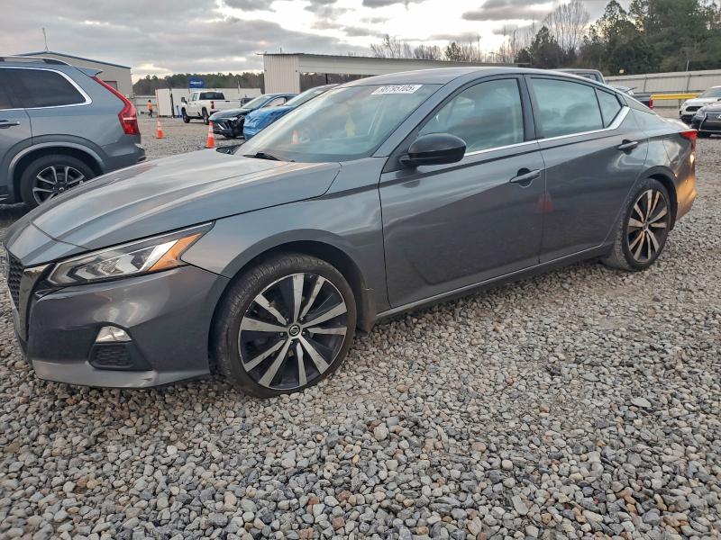 Фото 1 - NISSAN ALTIMA