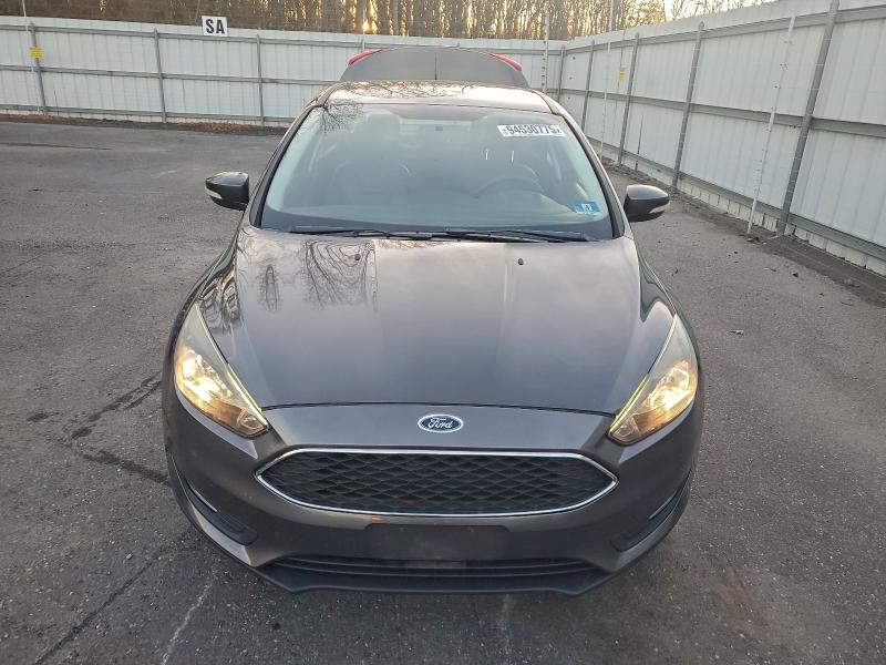 Фото 5 - FORD FOCUS