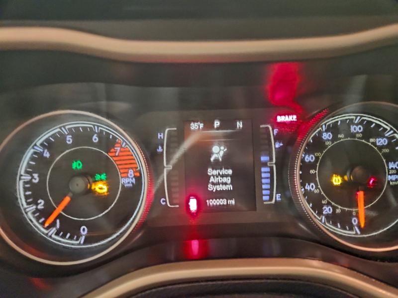 Фото 9 - JEEP GRAND CHER