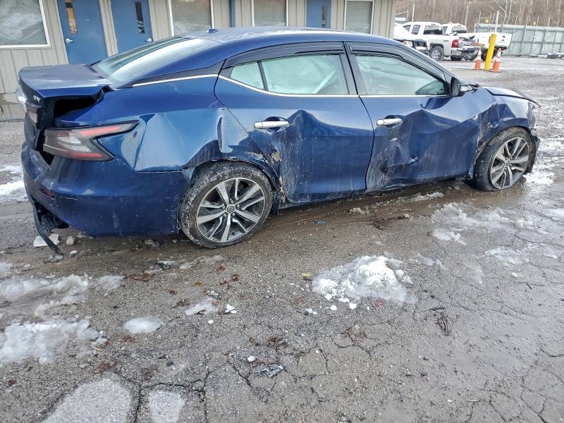 Фото 3 - NISSAN MAXIMA