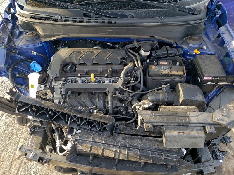 Фото 12 - HYUNDAI VENUE