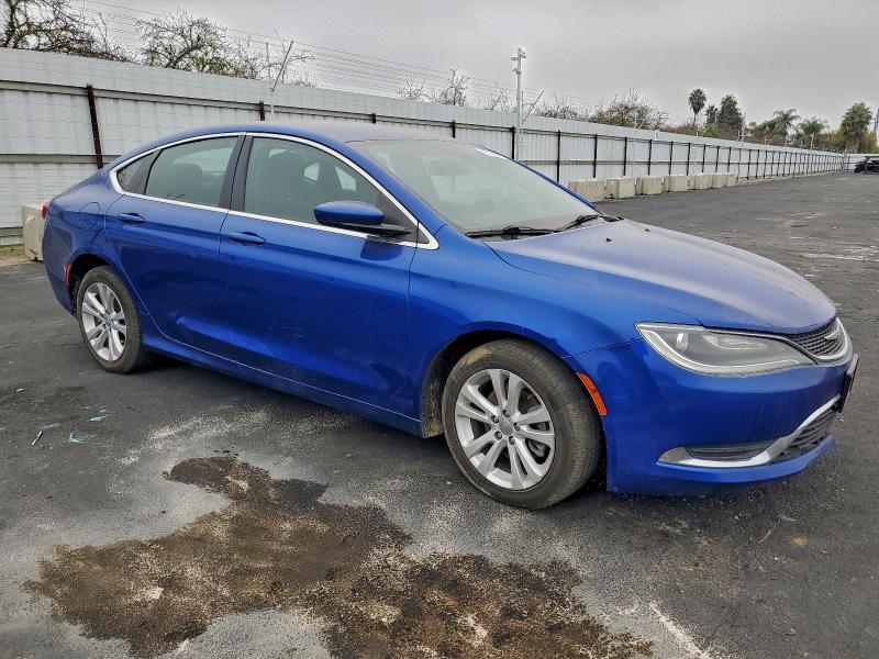 Фото 4 - CHRYSLER 200