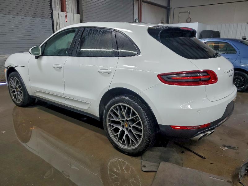 Фото 2 - PORSCHE MACAN