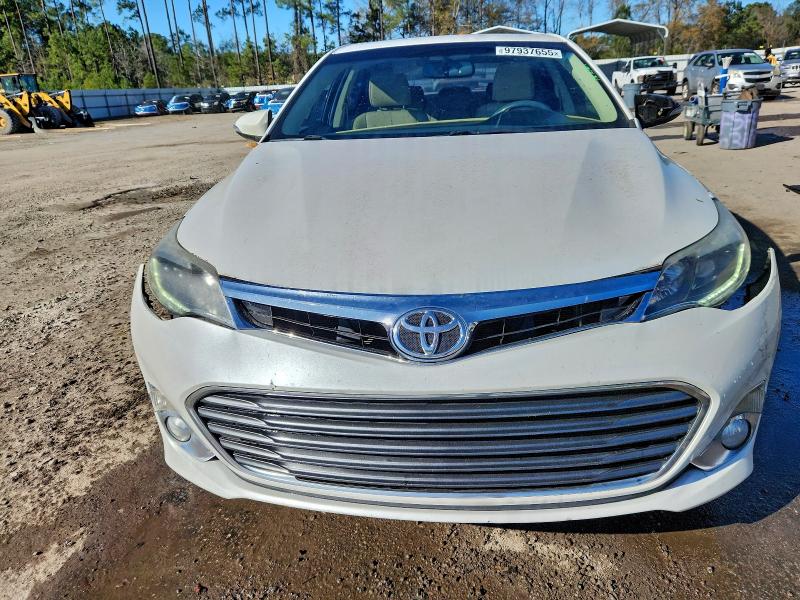 Фото 5 - TOYOTA AVALON