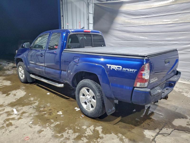 Фото 2 - TOYOTA TACOMA