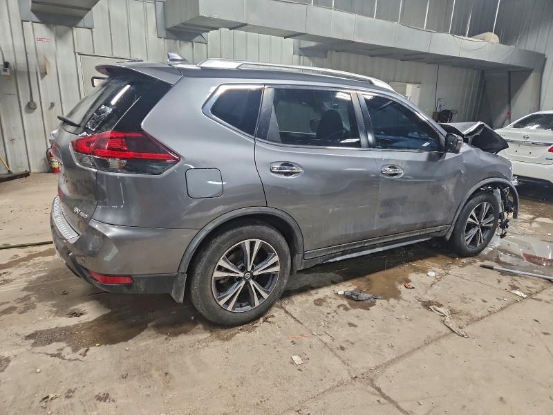 Фото 3 - NISSAN ROGUE