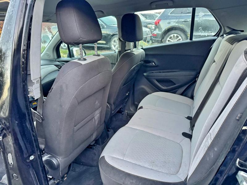 Фото 6 - CHEVROLET TRAX