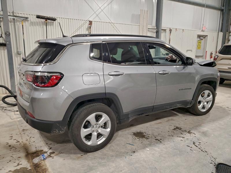 Фото 3 - JEEP COMPASS