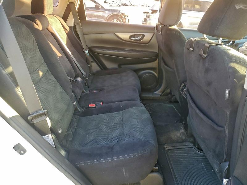 Фото 11 - NISSAN ROGUE