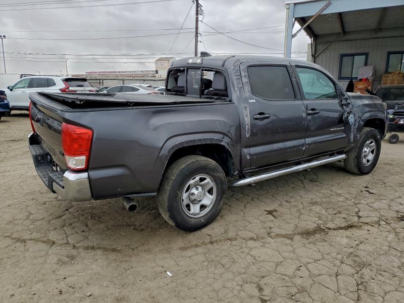 Фото 3 - TOYOTA TACOMA