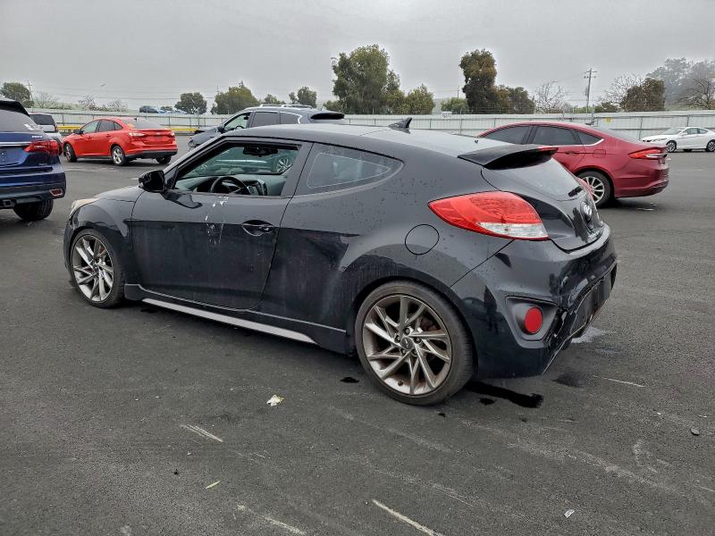 Фото 2 - HYUNDAI VELOSTER