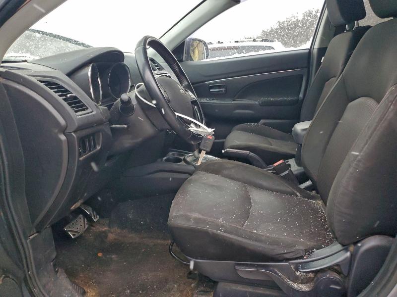 Фото 7 - MITSUBISHI OUTLANDER