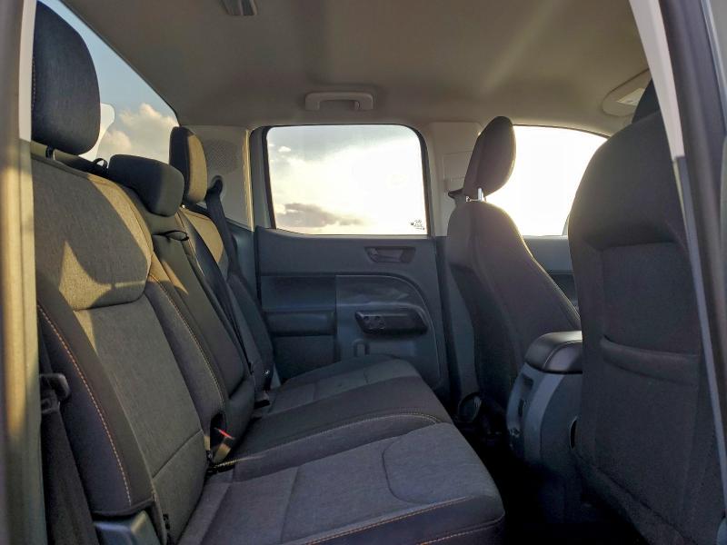 Фото 10 - FORD MAVERICK