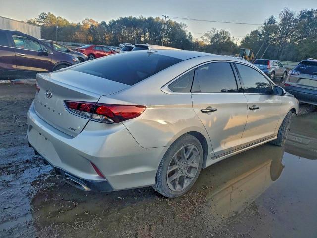 Фото 3 - HYUNDAI SONATA