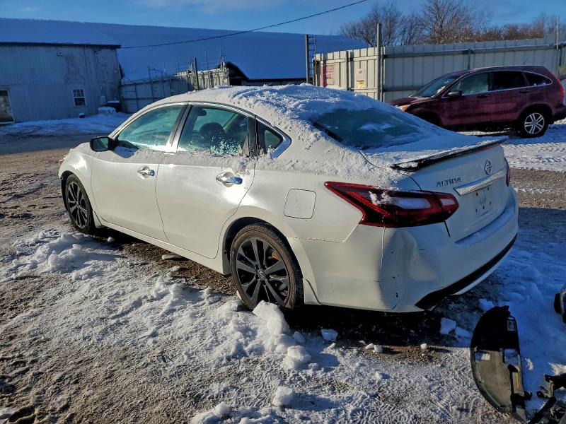 Фото 2 - NISSAN ALTIMA