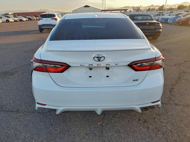 Фото 6 - TOYOTA CAMRY