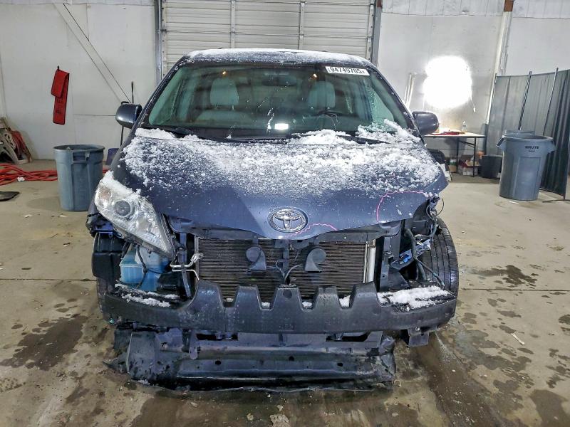 TOYOTA All Models 2015 VIN 5TDYK3DC9FS597481