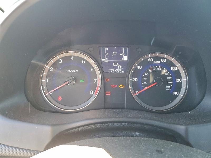 Фото 9 - HYUNDAI ACCENT