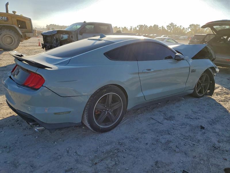 Фото 3 - FORD MUSTANG