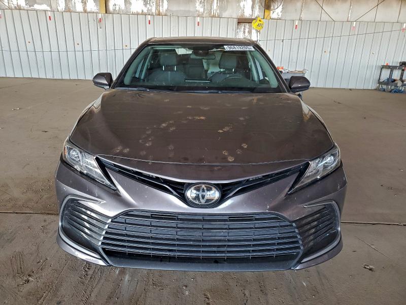 Фото 5 - TOYOTA CAMRY