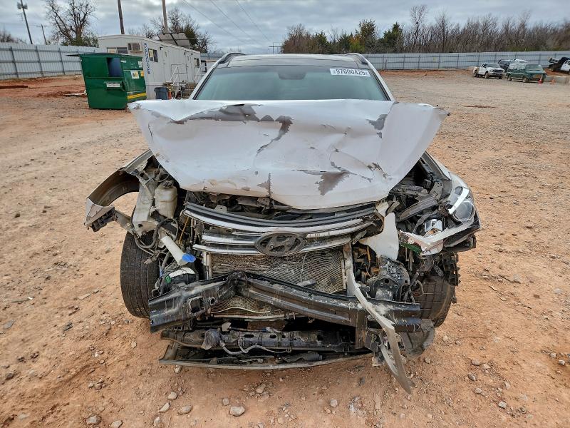 Фото 5 - HYUNDAI SANTA FE