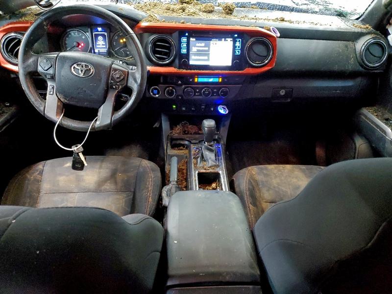 Фото 8 - TOYOTA TACOMA