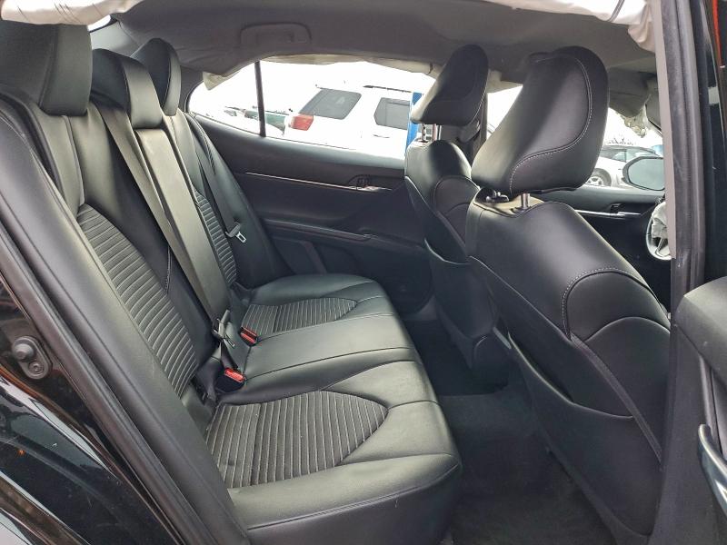 Фото 10 - TOYOTA CAMRY