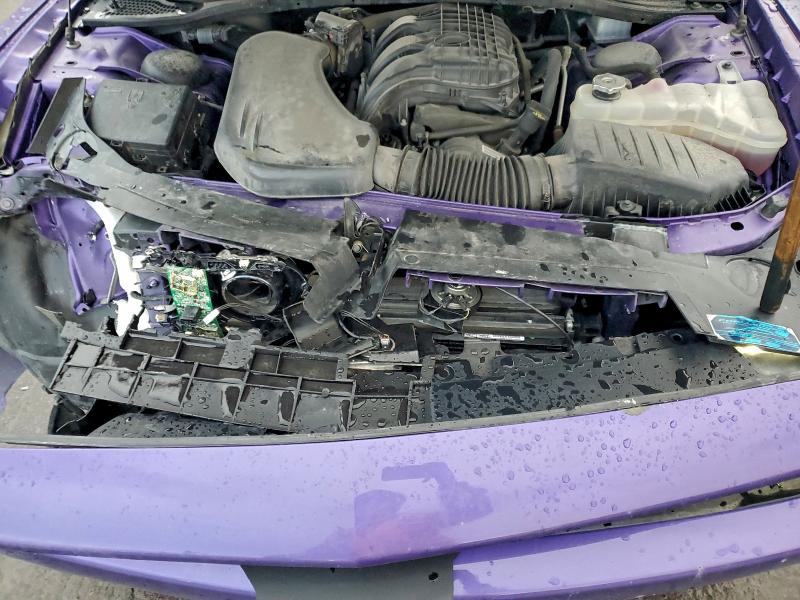 Фото 11 - DODGE CHALLENGER